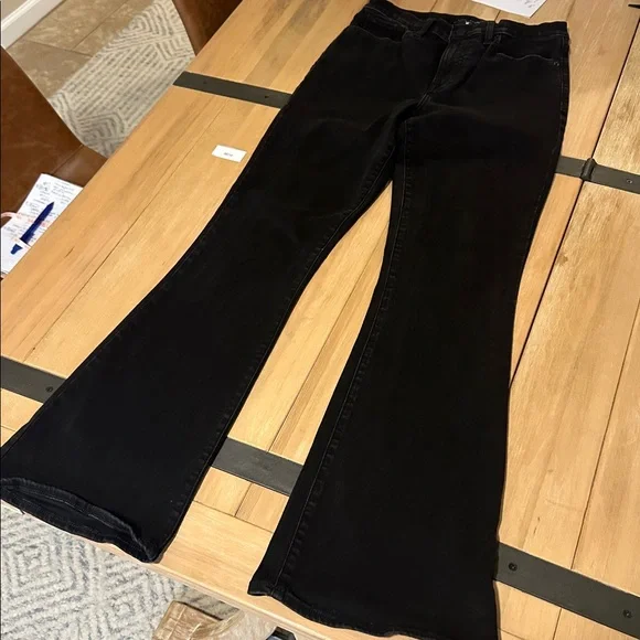 Lucky Brand 8/29 Black Stevie High Rise Flare Classic Black Women's Flared Jeans - Picture 4 of 7